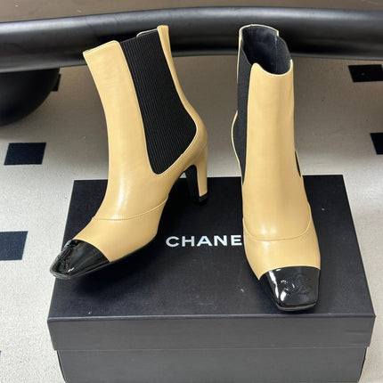 CHANEL 26S ANKLE BOOTS 60 MM IN BEIGE CALFSKIN AND BLACK PATENT