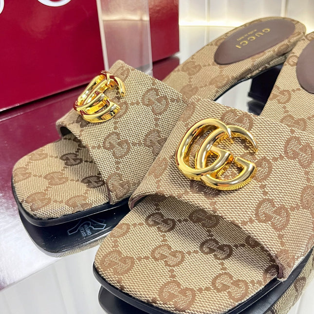 GUCCI 26S HIGH-HEELED SANDALS 45 MM IN WARM BEIGE CANVAS