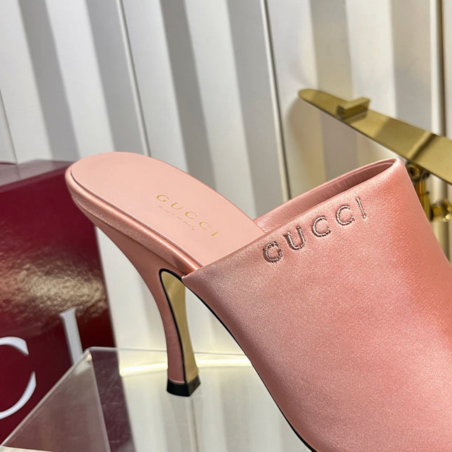GUCCI 26S HIGH-HEELED SANDALS 100 MM IN PINK SATIN