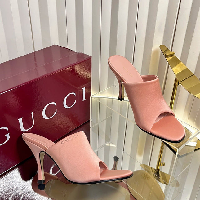 GUCCI 26S HIGH-HEELED SANDALS 100 MM IN PINK SATIN