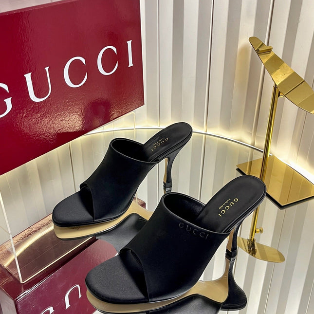 GUCCI 26S HIGH-HEELED SANDALS 100 MM IN BLACK SATIN