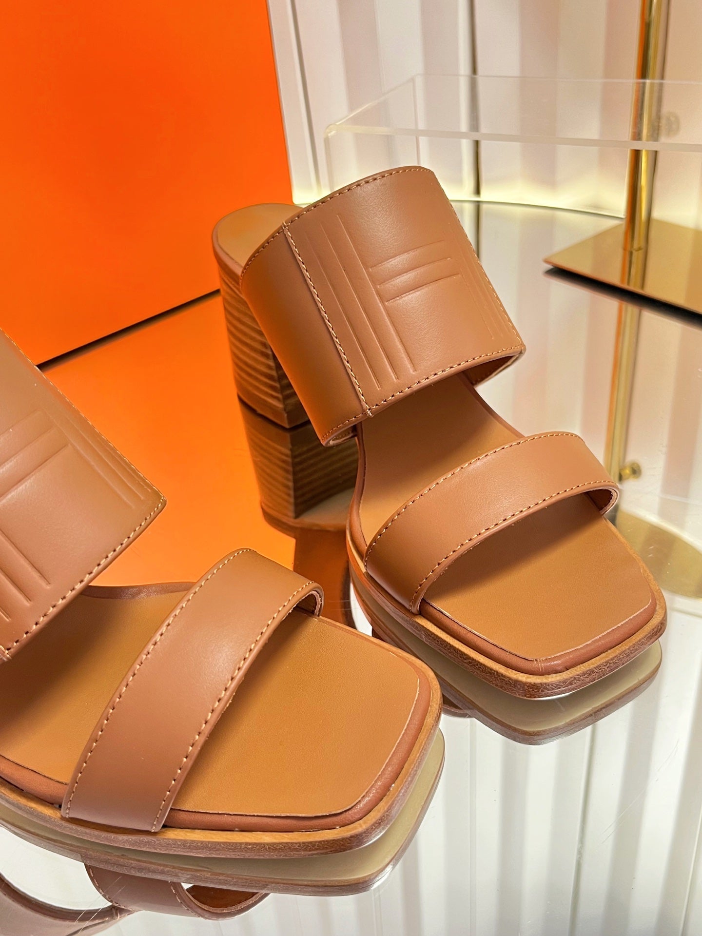 HM 26S MONICA 60 SANDAL IN CARAMEL BROWN CALFSKIN