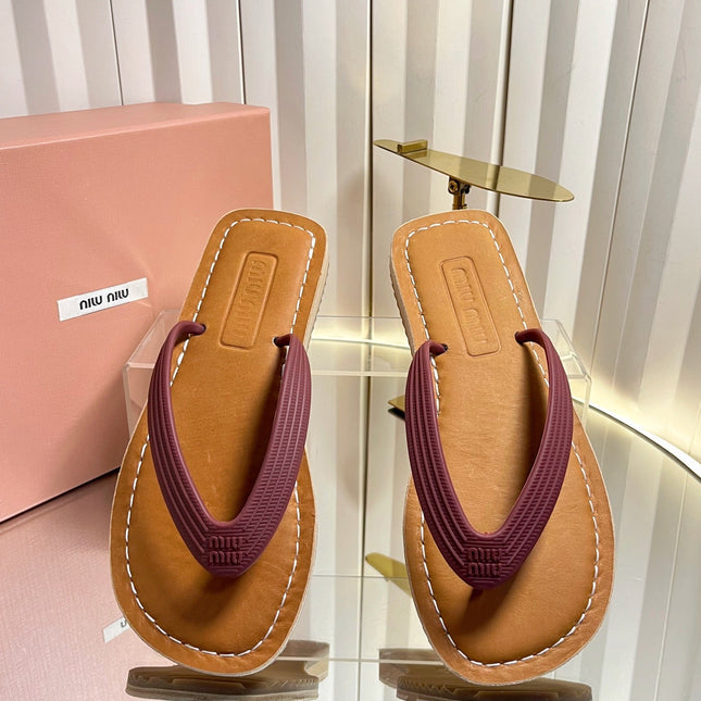 MIUMIU 26S THONG FLAT SANDALS IN BURGUNDY RED CALFSKIN