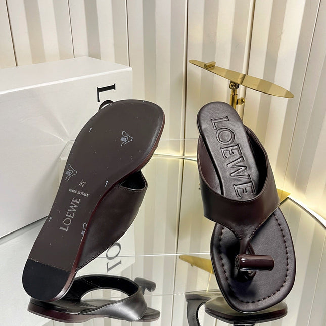 LOEWE 26S THONG SANDALS IN DARK BROWN CALFSKIN