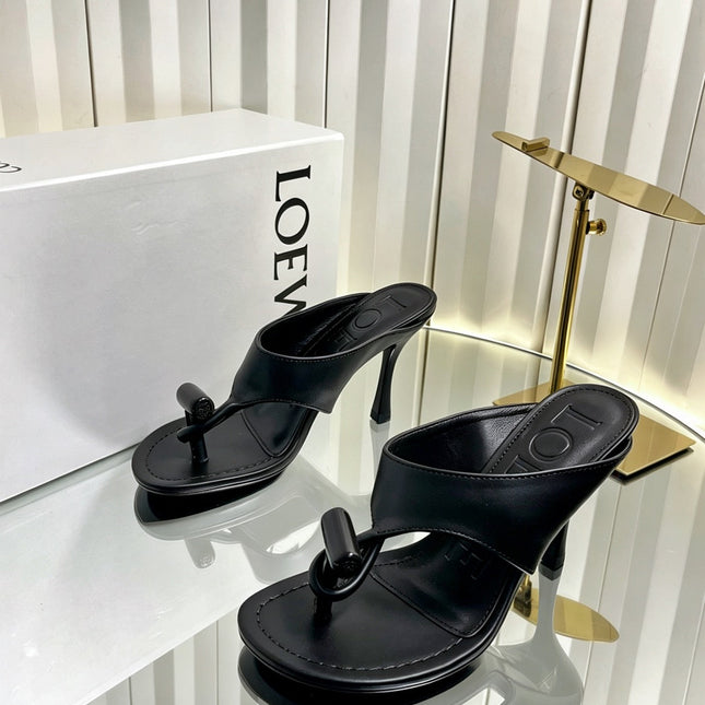 LOEWE 26S HEELED THONG SANDALS 90 MM IN BLACK CALFSKIN