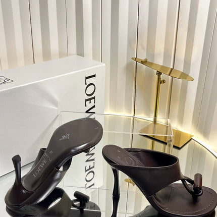 LOEWE 26S HEELED THONG SANDALS 90 MM IN DARK BROWN CALFSKIN