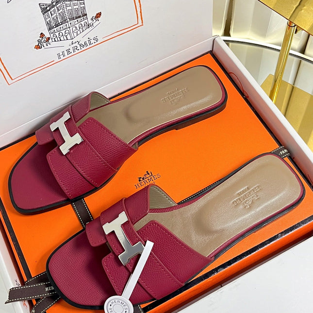 HM 26S ORAN SANDALS IN BURGUNDY RED EPSOM CALFSKIN SILVER HARDWARE