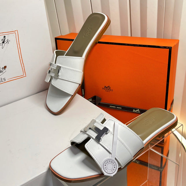 HM 26S ORAN SANDALS IN WHITE CALFSKIN SILVER HARDWARE