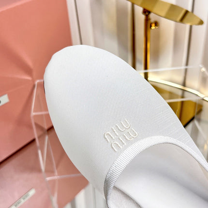 MIUMIU 26S FLAT MULES IN WHITE FABRIC AND LEATHER