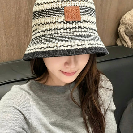 DIOR 26S KNIT BUCKET HAT STYLE 159