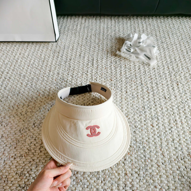 CHANEL 26S EMBROIDERED CC VISOR HAT 336145