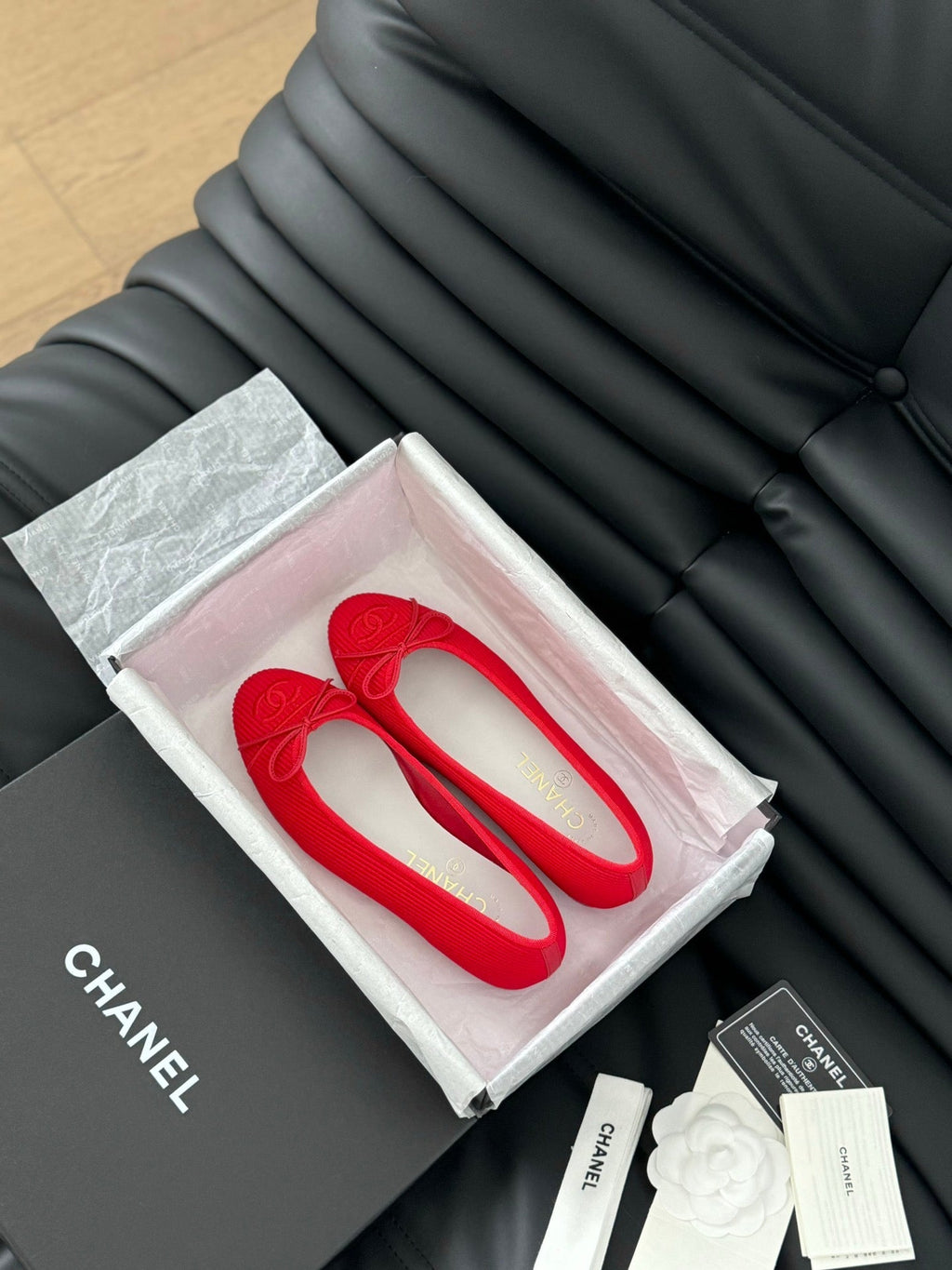 CLASSIC BALLET FLATS CHERRY RED LAMBSKIN