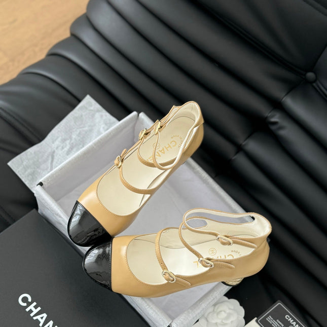 CC MARY JANE SHOES THREE STRAPS IN SEPIA BEIGE MIX BLACK LAMBSKIN