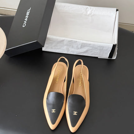 CHANEL 26S SLINGBACK FLAT IN BLACK AND BEIGE CALFSKIN