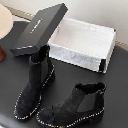 CHANEL 26S CHELSEA ANKLE BOOTS 70 MM IN BLACK SUEDE