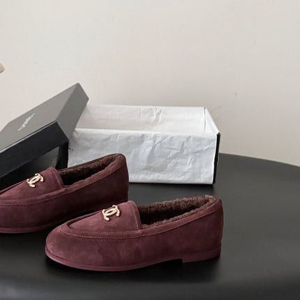CHANEL 26S LOAFERS IN BURGUNDY SUEDE AND SHEARLING LINING
