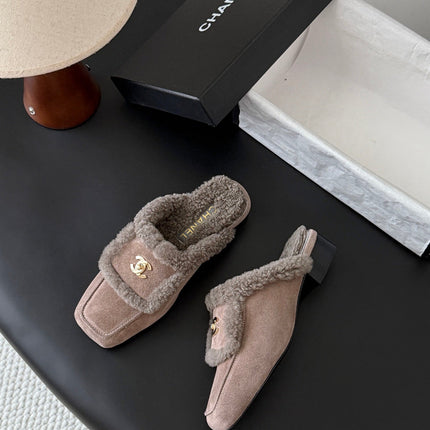 CHANEL 26S MULES IN GREY SHEARLING AND SUEDE