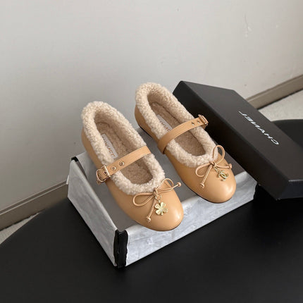 CHANEL 26S MARY JANE FLATS IN BEIGE LAMBSKIN AND SHEARLING