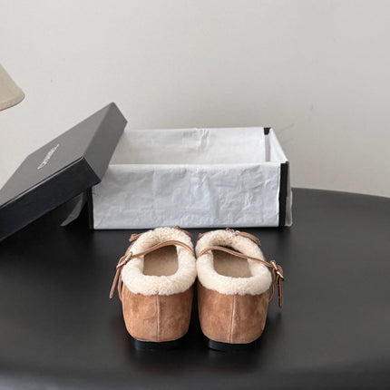CHANEL 26S MARY JANE FLATS IN LIGHT BROWN SUEDE AND SHEARLING