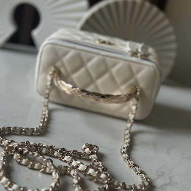 CHANEL 25S COCO CRUSH 17 IN CREAM CALFSKIN GOLD HARDWARE