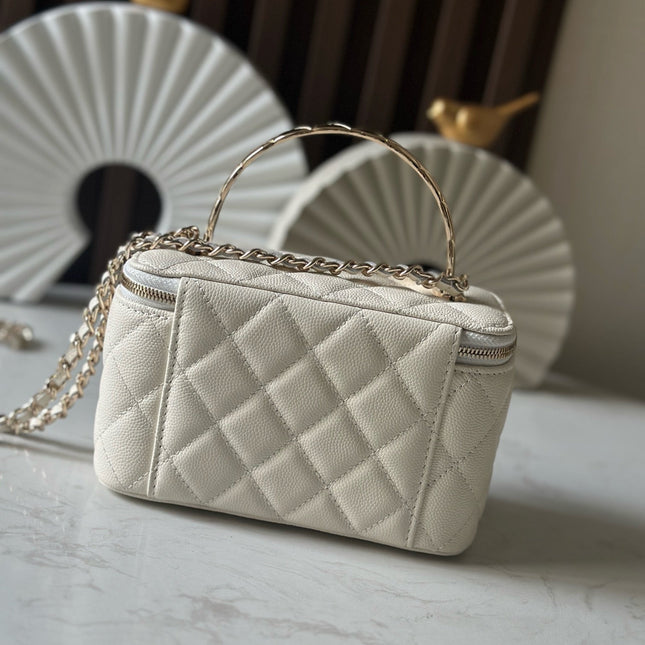 CHANEL 25S COCO CRUSH 17 IN CREAM CALFSKIN GOLD HARDWARE