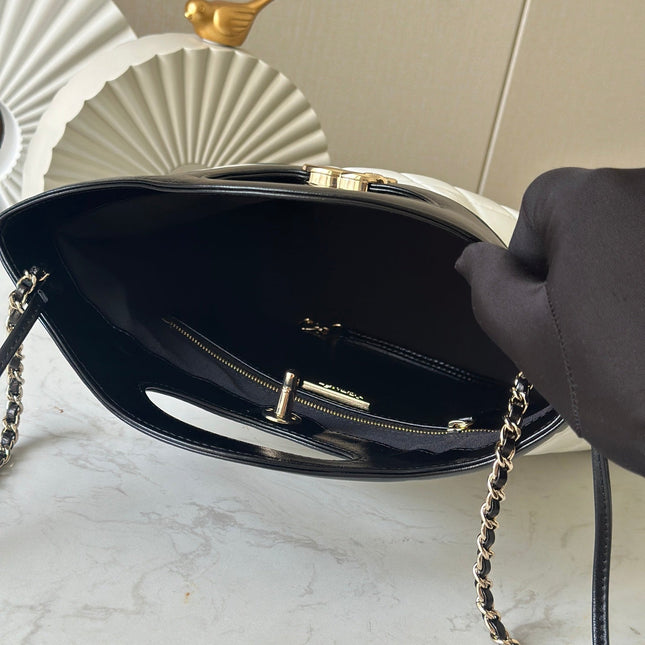 CHANEL 26S MINI SHOPPING BAG 32 IN WHITE AND BLACK LAMBSKIN