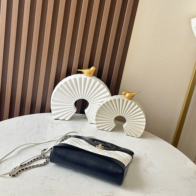 CHANEL 26S MINI SHOPPING BAG 24 IN WHITE AND BLACK LAMBSKIN