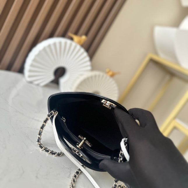 CHANEL 26S MINI SHOPPING BAG 24 IN WHITE AND BLACK LAMBSKIN