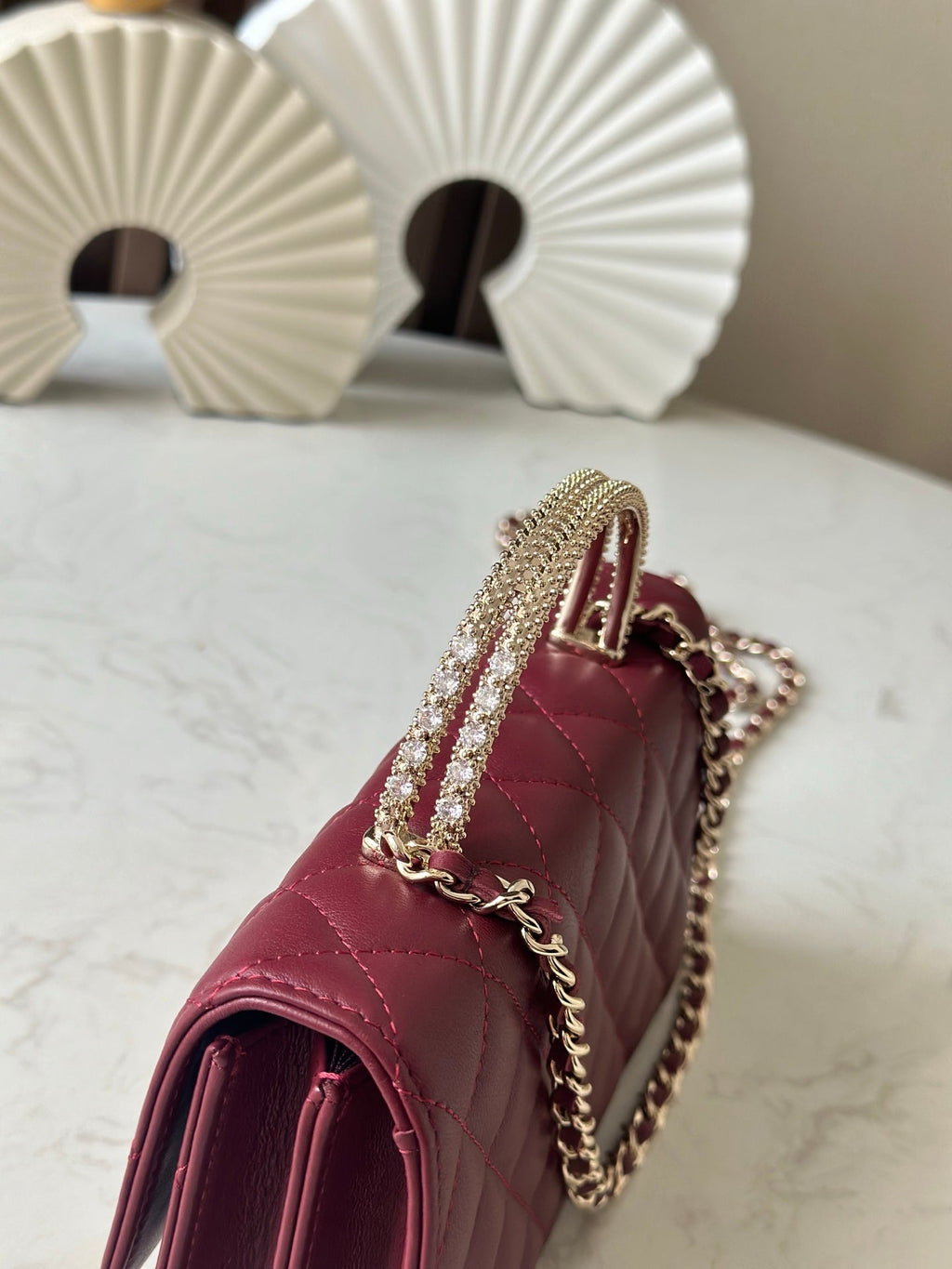 CHANEL 25S MINI FLAP BAG 18 IN BURGUNDY CALFSKIN GOLD HARDWARE