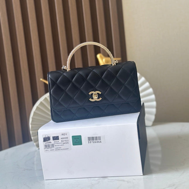CHANEL 25S MINI FLAP BAG 18 IN BLACK CALFSKIN GOLD HARDWARE