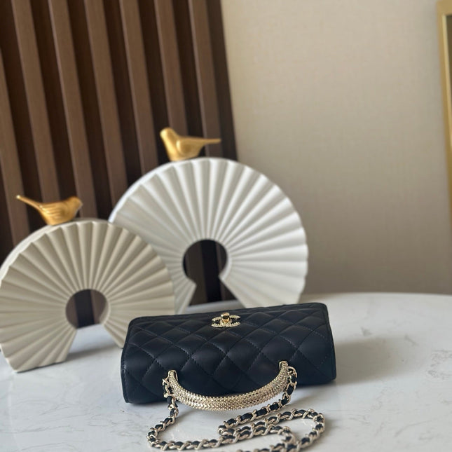 CHANEL 25S MINI FLAP BAG 18 IN BLACK CALFSKIN GOLD HARDWARE