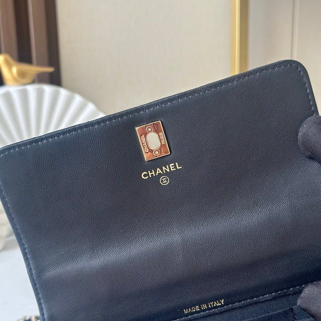 CHANEL 25S MINI FLAP BAG 18 IN BLACK CALFSKIN GOLD HARDWARE