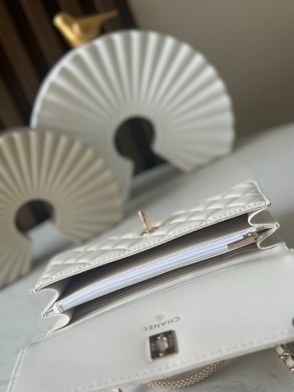 CHANEL 25S MINI FLAP BAG 18 IN CREAM WHITE CALFSKIN GOLD HARDWARE