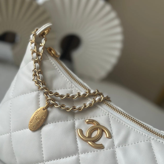 CHANEL 26S HOBO BAG 26 IN WHITE LAMBSKIN