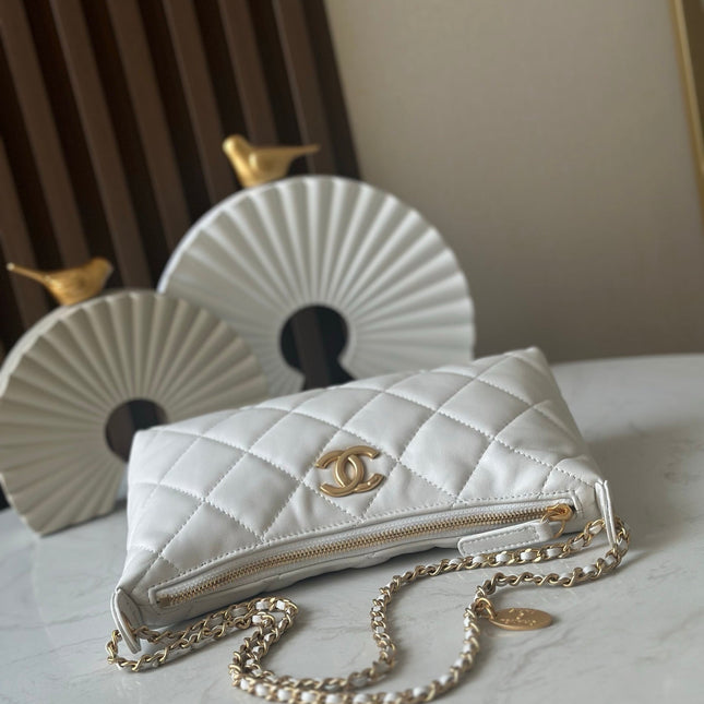 CHANEL 26S HOBO BAG 26 IN WHITE LAMBSKIN