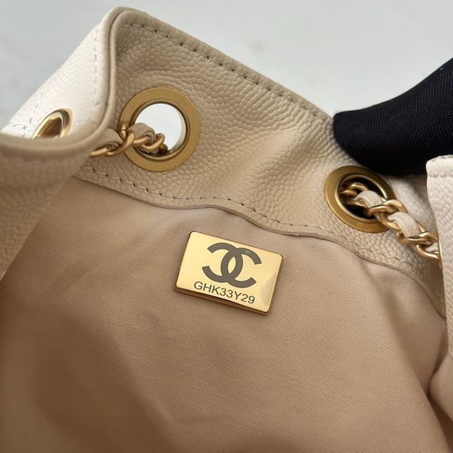 CHANEL 25S HOBO BAG 22 IN CREAM WHITE CALFSKIN GOLD HARDWARE
