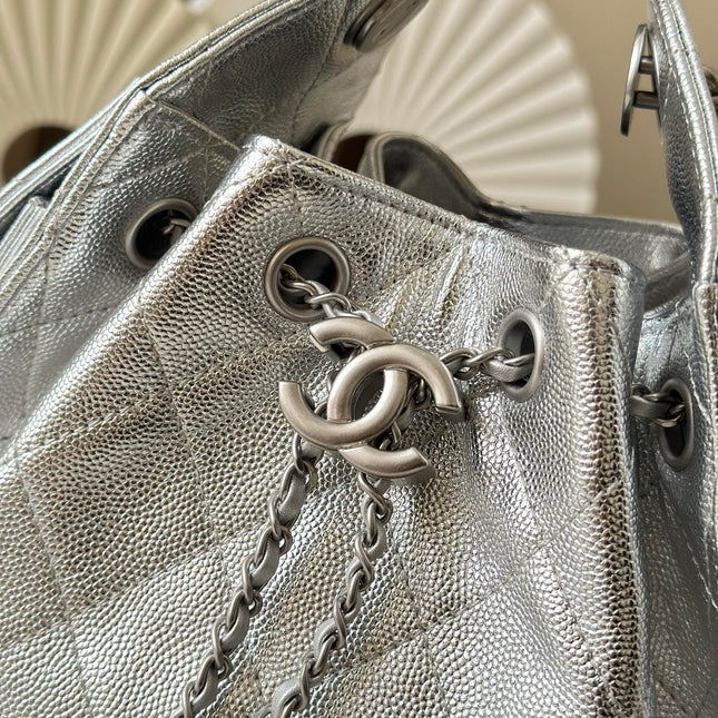 CHANEL 25S HOBO BAG 22 IN METALLIC SILVER CAVIAR CALFSKIN