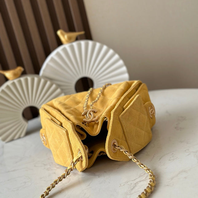 CHANEL 25S HOBO BAG 22 IN YELLOW SUEDE GOLD HARDWARE
