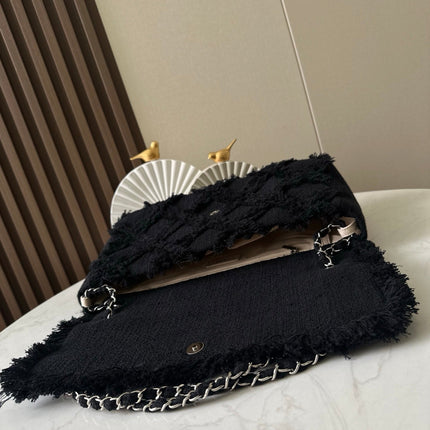 CHANEL 26S FLAP BAG 38 IN BLACK TWEED