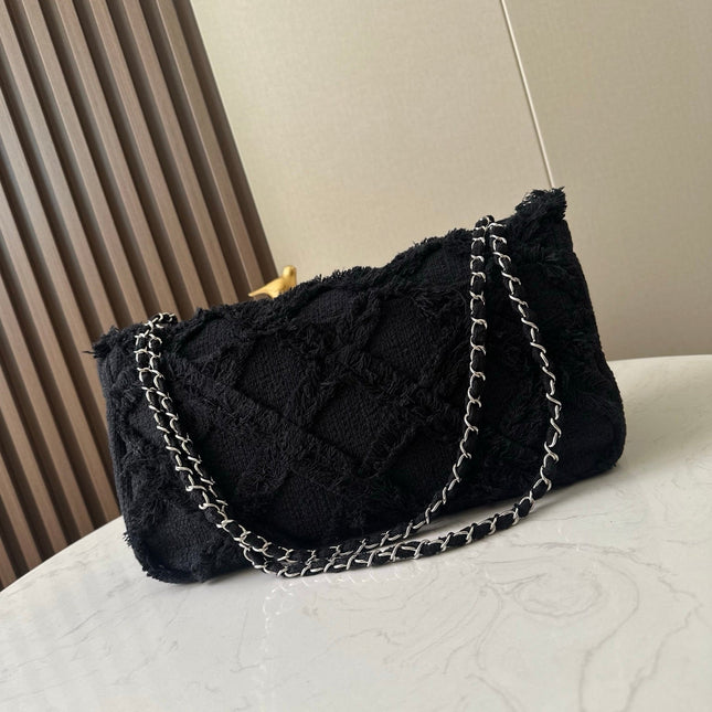 CHANEL 26S FLAP BAG 38 IN BLACK TWEED
