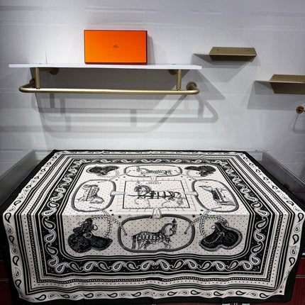 HERMES 26S SCARF 140 IN SILK AND CASHMERE 495972