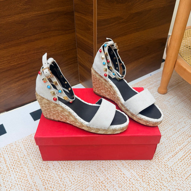 VALENTINO 26S ESPADRILLE WEDGE SANDALS 95 MM IN WHITE SUEDE WITH ROCKSTUDS