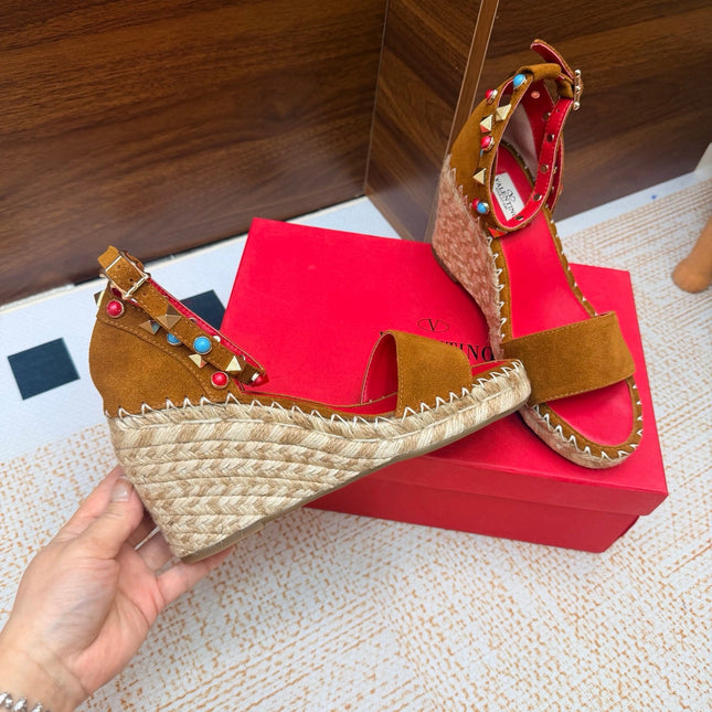 VALENTINO 26S ESPADRILLE WEDGE SANDALS 95 MM IN BROWN SUEDE WITH ROCKSTUDS