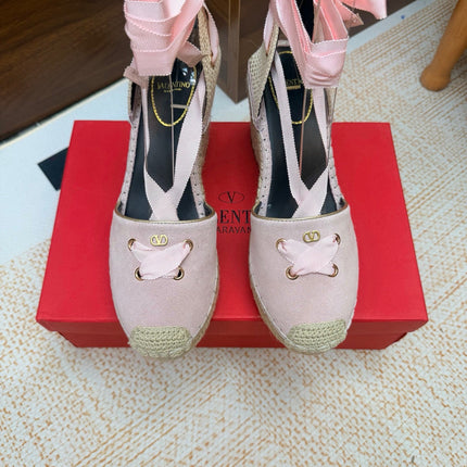 VALENTINO 26S ESPADRILLE WEDGE SANDALS 95 MM IN LIGHT PINK SUEDE