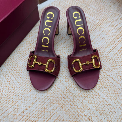 GUCCI 26S HORSEBIT HEEL SANDALS 85 MM IN DARK RED GG CANVAS