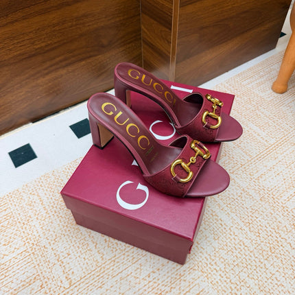 GUCCI 26S HORSEBIT HEEL SANDALS 85 MM IN DARK RED GG CANVAS