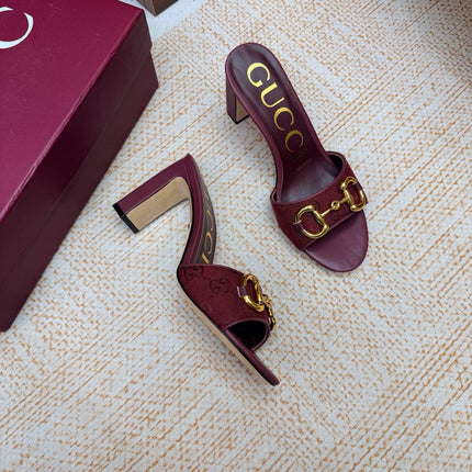 GUCCI 26S HORSEBIT HEEL SANDALS 85 MM IN DARK RED GG CANVAS