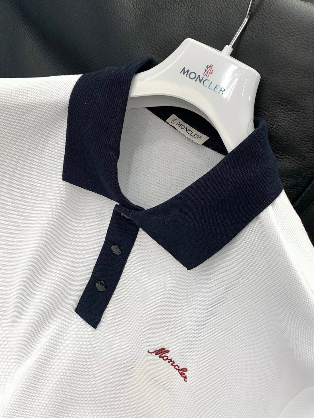 MONCLER 26S SHORT-SLEEVE POLO T-SHIRT 507
