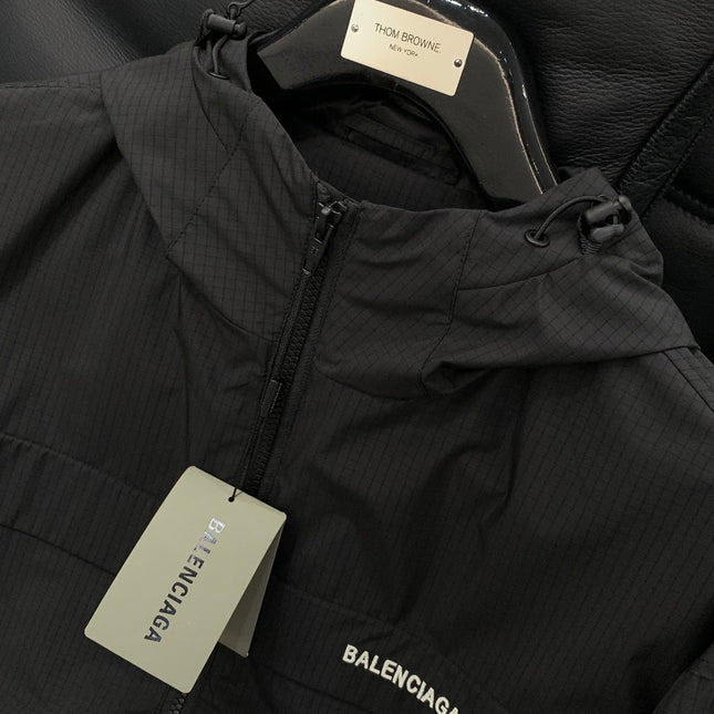 BALENCIAGA 26S HOODED JACKET 158