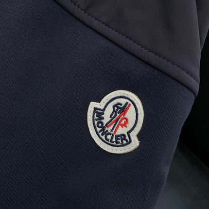 MONCLER 26S SHORTS 591